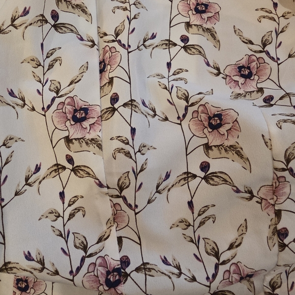 Skies Are Blue Lavender Blazer with Floral Lining - Picture 3 of 4